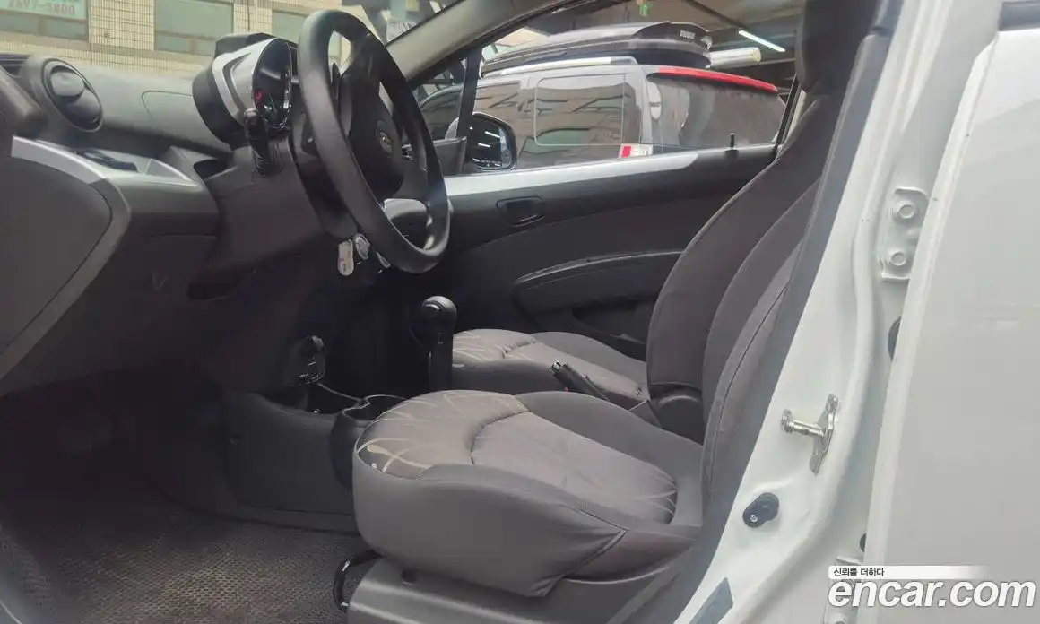 Chevrolet Spark 2014 1.0 Автомат в Москве № 175665, фото 7