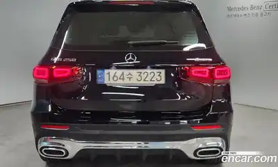 Mercedes-Benz GLB-Class 2023 2.0 Автомат в Москве № 175732, миниатюра 4