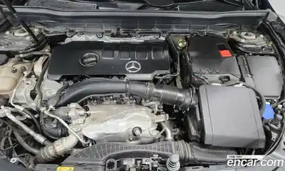 Mercedes-Benz GLB-Class 2023 2.0 Автомат в Москве № 175732, миниатюра 6