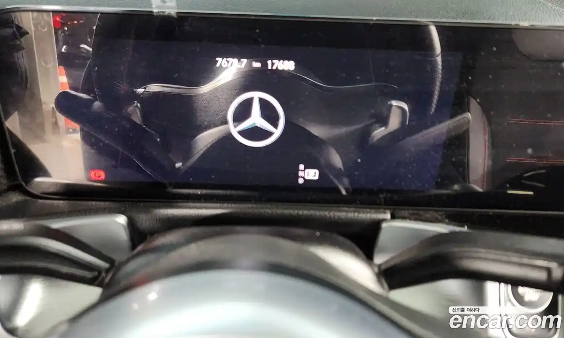 Mercedes-Benz GLB-Class 2023 2.0 Автомат в Москве № 175732, фото 8