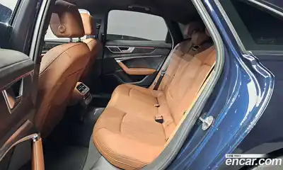 Audi A6 2023 2.0 Автомат в Москве № 176966, миниатюра 11