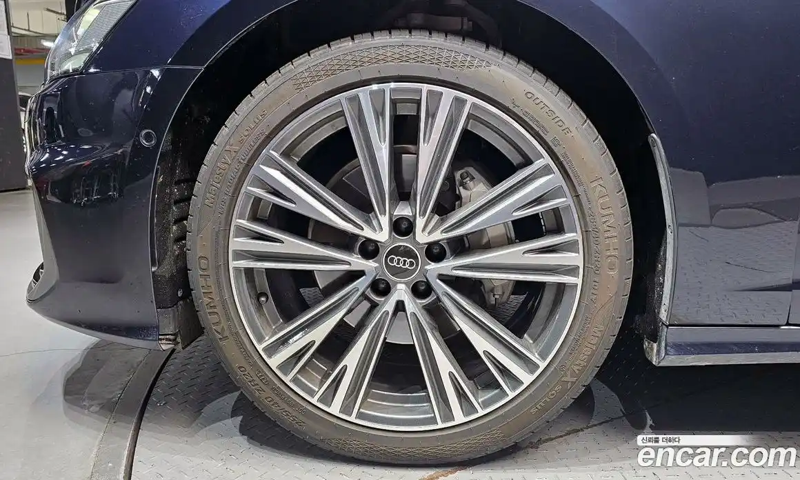 Audi A6 2023 2.0 Автомат в Москве № 176966, фото 13