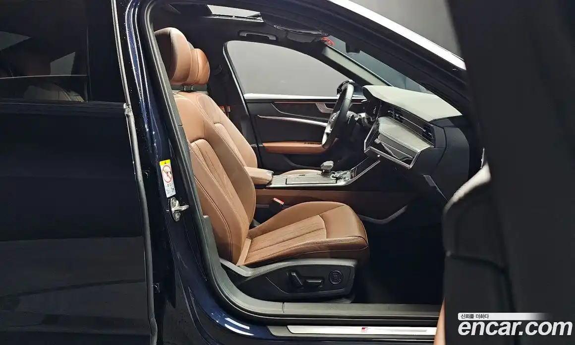 Audi A6 2023 2.0 Автомат в Москве № 176966, фото 9