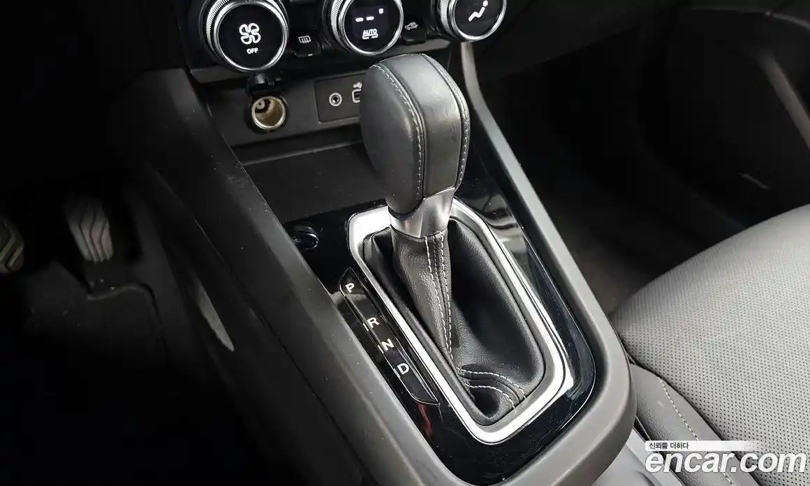 Renault XM3 2024 1.6 Автомат в Москве № 177122, фото 9