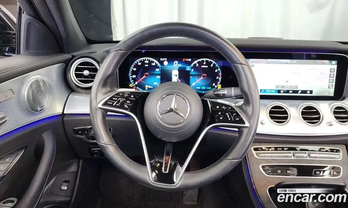 Mercedes-Benz E-Class 2021 2.0 Автомат в Москве № 178862, фото 3