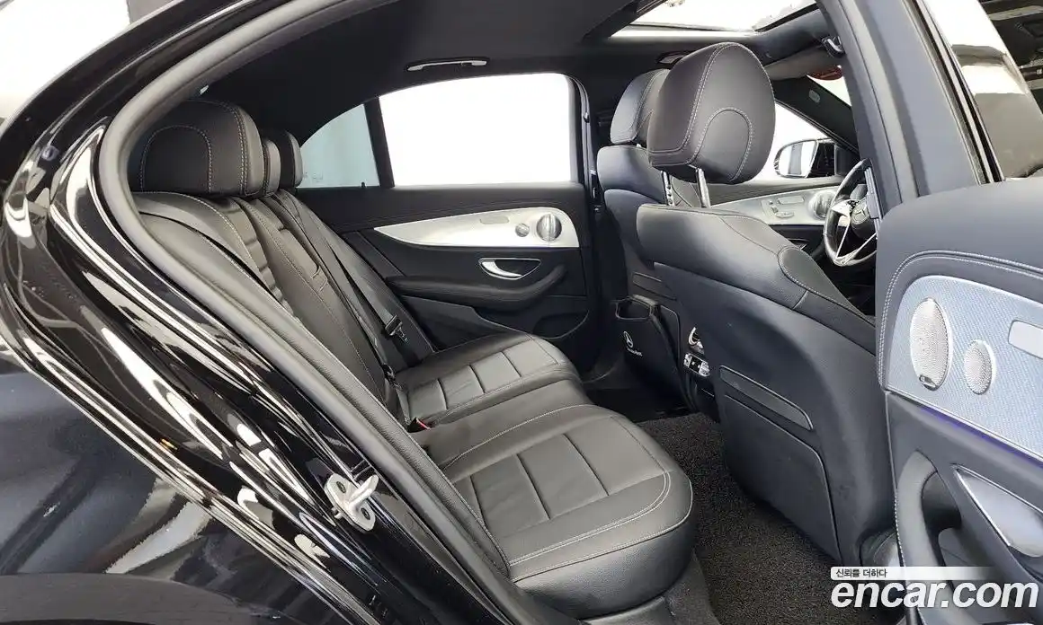 Mercedes-Benz E-Class 2021 2.0 Автомат в Москве № 178862, фото 6