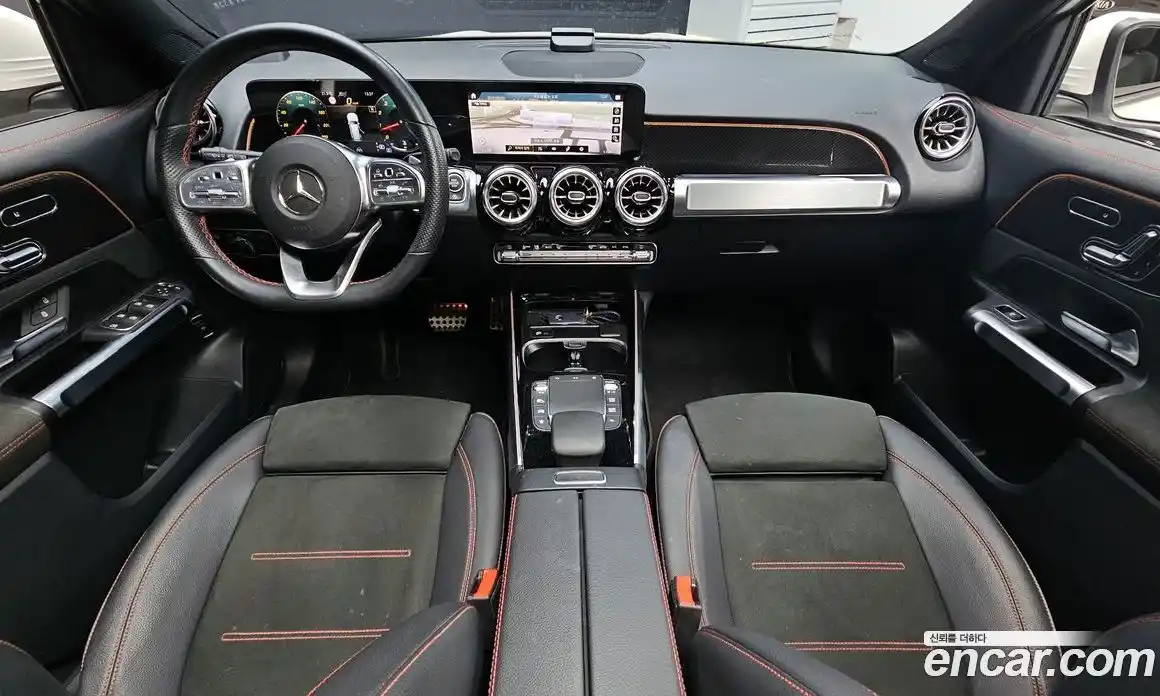 Mercedes-Benz GLB-Class 2023 2.0 Автомат в Москве № 179583, фото 3