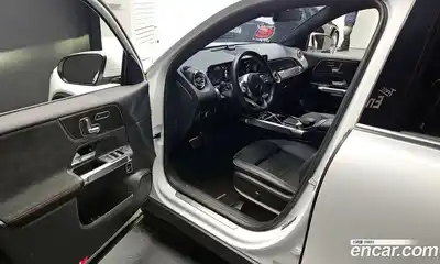 Mercedes-Benz GLB-Class 2023 2.0 Автомат в Москве № 179583, миниатюра 4