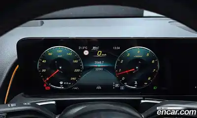 Mercedes-Benz GLB-Class 2023 2.0 Автомат в Москве № 179583, миниатюра 5