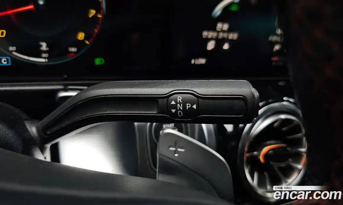 Mercedes-Benz GLB-Class 2023 2.0 Автомат в Москве № 179583, фото 9