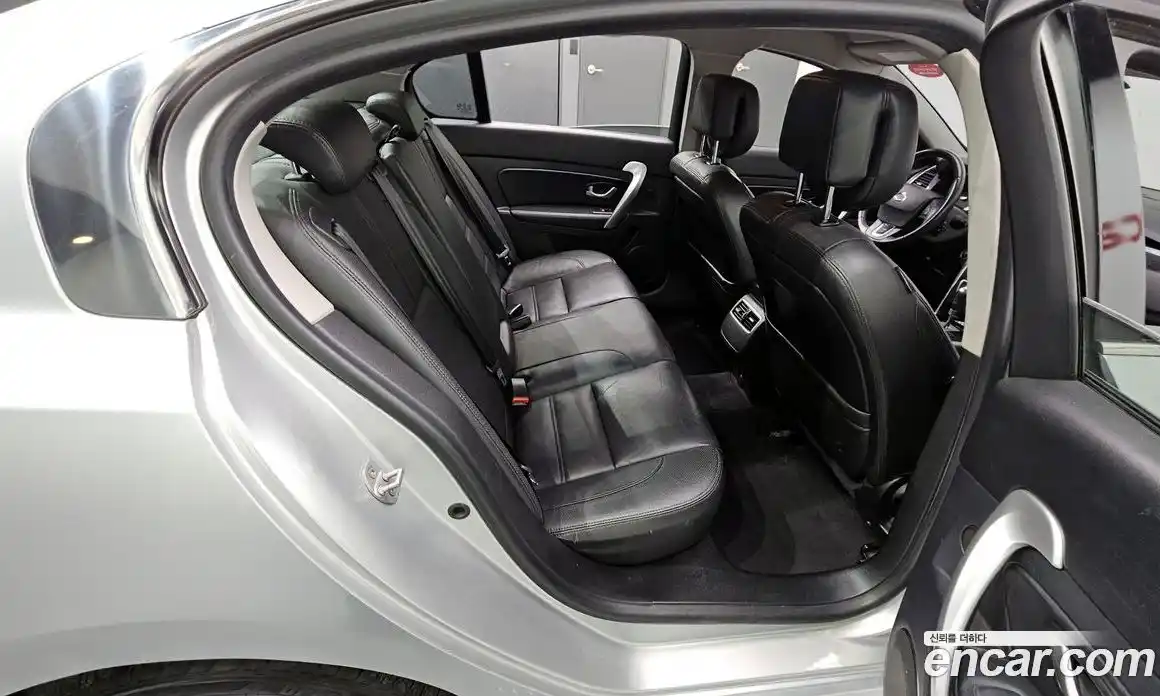 Renault SM5 2016 2.0 Автомат в Москве № 183538, фото 10