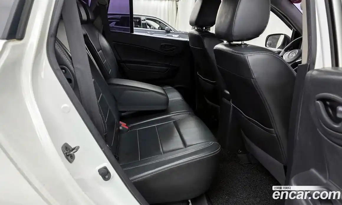 Renault QM5 2015 2.0 Автомат в Москве № 183709, фото 16