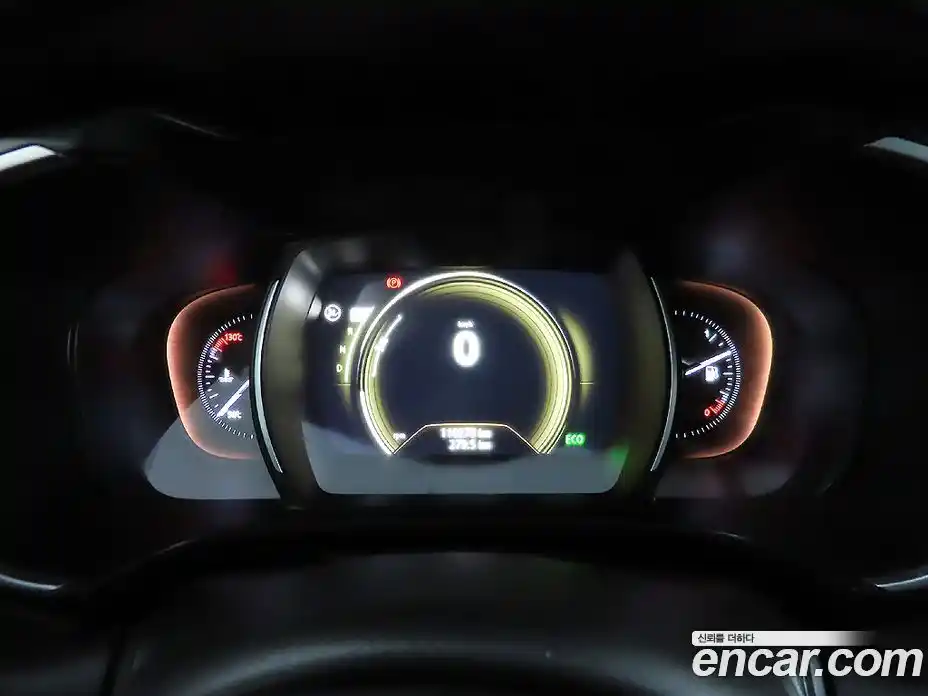 Renault QM6 2017 2.0 Автомат в Москве № 186261, фото 16