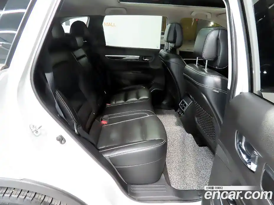 Renault QM6 2017 2.0 Автомат в Москве № 186261, фото 9