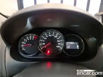 Renault SM3 2010 1.6 Автомат в Москве № 186329, миниатюра 11