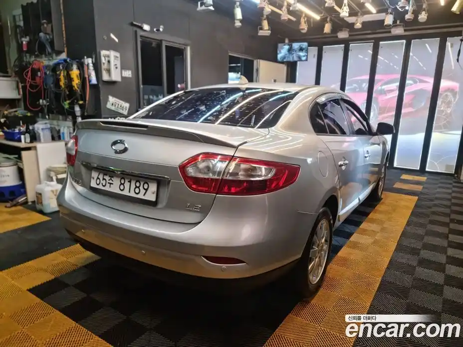 Renault SM3 2010 1.6 Автомат в Москве № 186329, фото 6