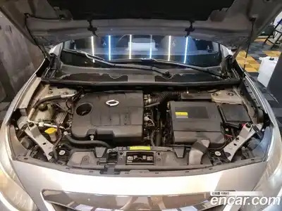 Renault SM3 2010 1.6 Автомат в Москве № 186329, миниатюра 7