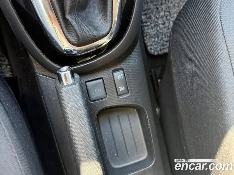 Renault QM3 2014 1.5 Автомат в Москве № 186688, фото 14