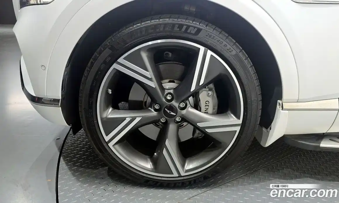 Genesis GV80 2024 2.5 Автомат в Москве № 18761, фото 14