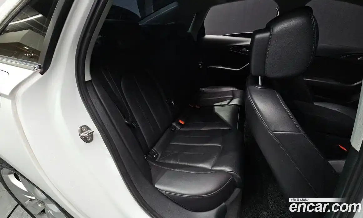 Audi A6 2015 2.0 Автомат в Москве № 188079, фото 16