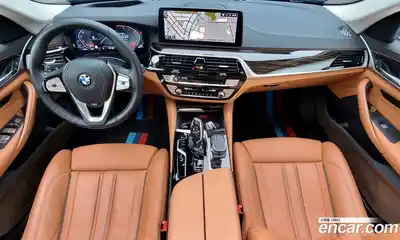 BMW 5-Series 2023 2.0 Автомат в Москве № 189591, миниатюра 4