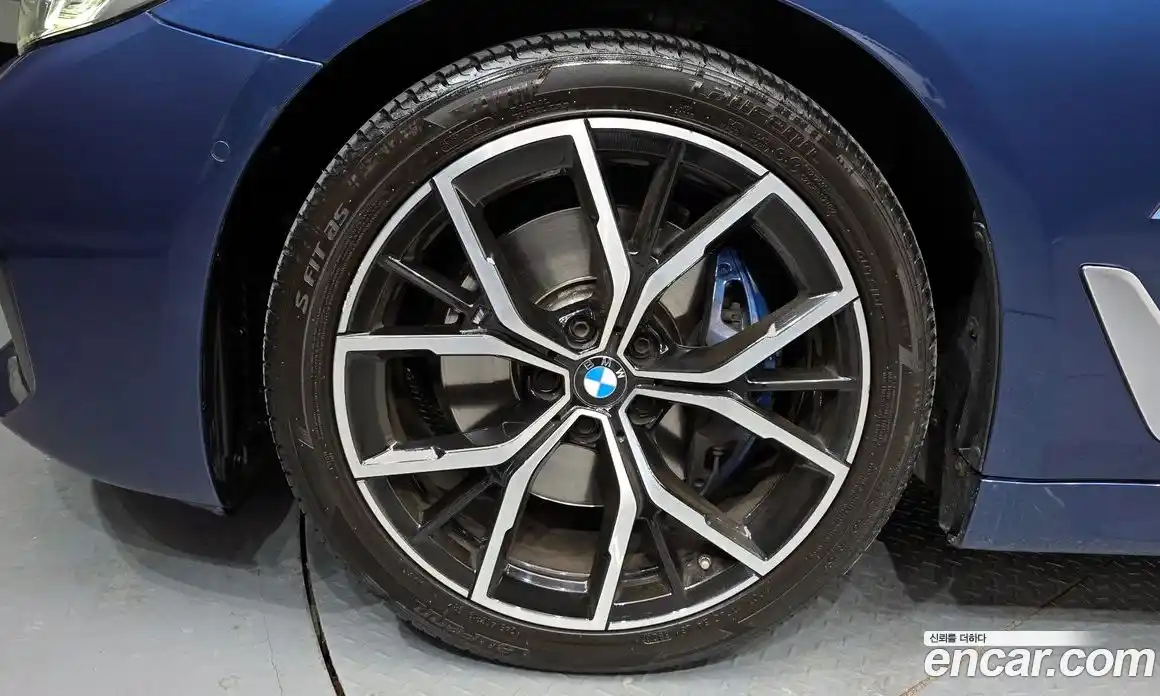 BMW 5-Series 2021 2.0 Автомат в Москве № 193155, фото 3