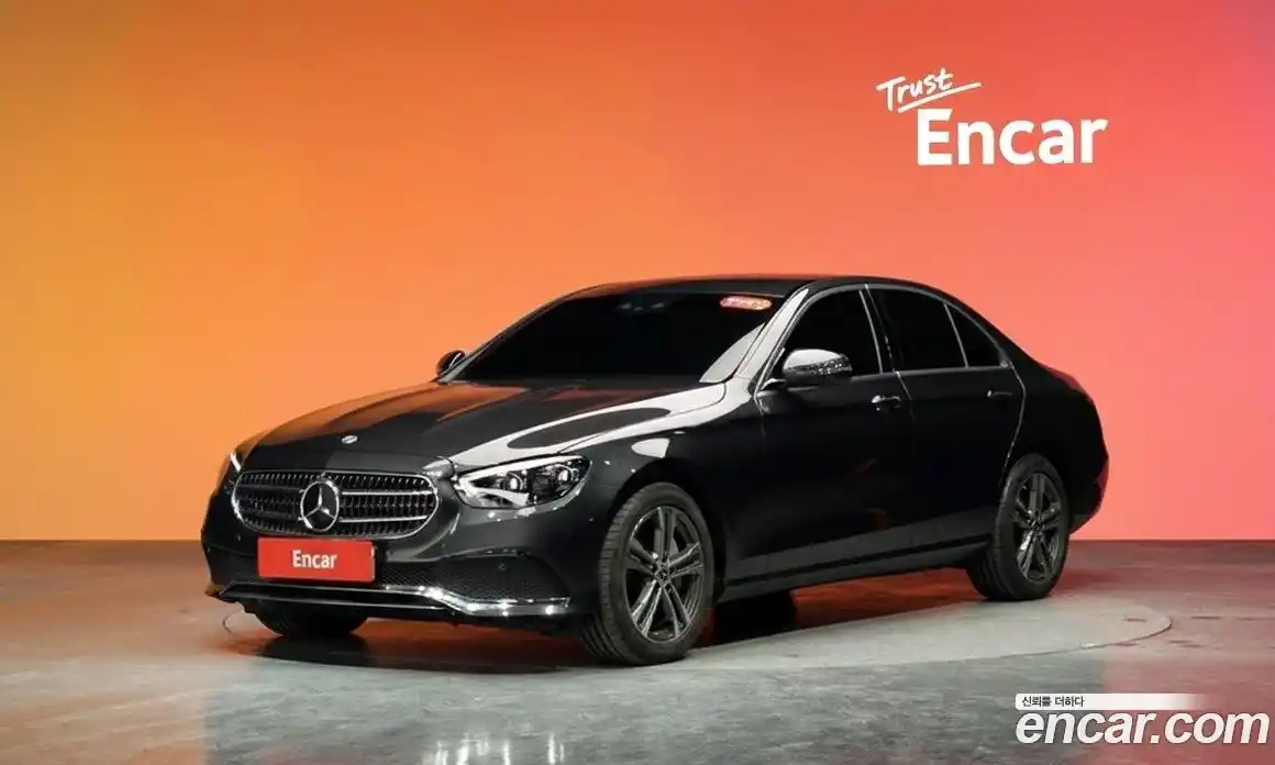 Mercedes-Benz E-Class 2022 2.0 Автомат в Москве № 193801, фото 19