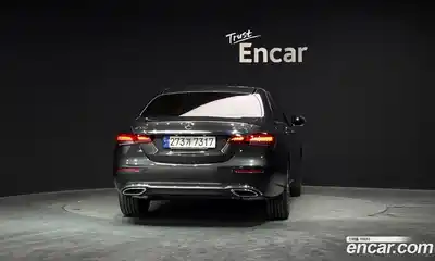 Mercedes-Benz E-Class 2022 2.0 Автомат в Москве № 193801, миниатюра 7