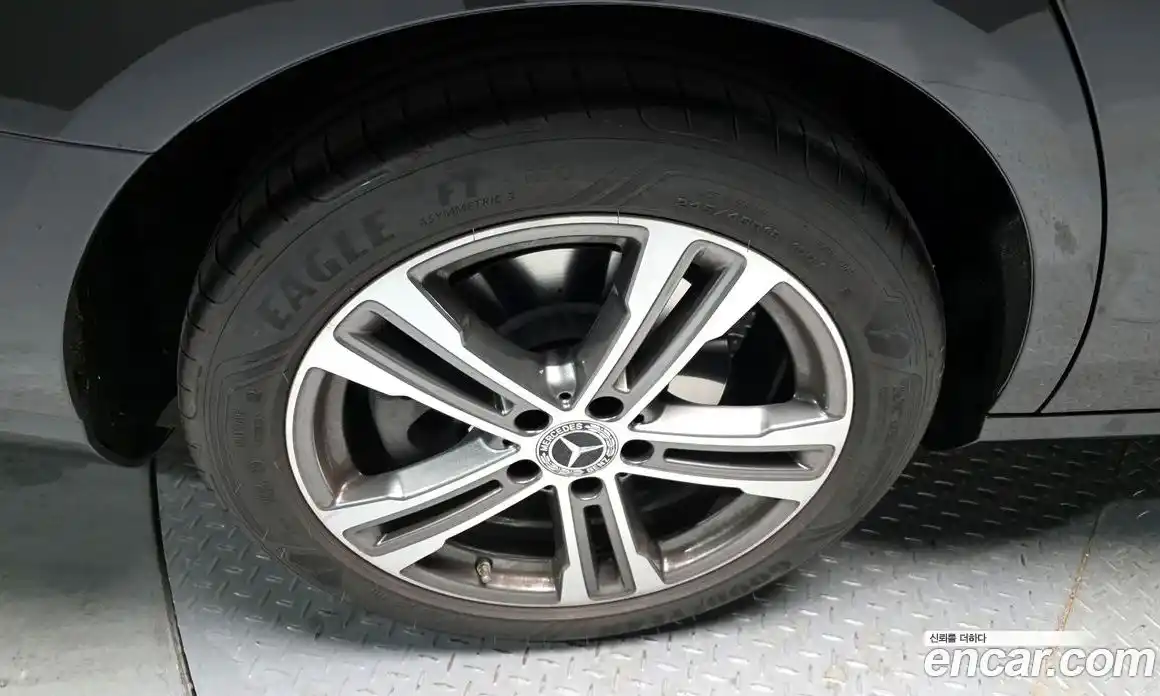 Mercedes-Benz E-Class 2022 2.0 Автомат в Москве № 193801, фото 8