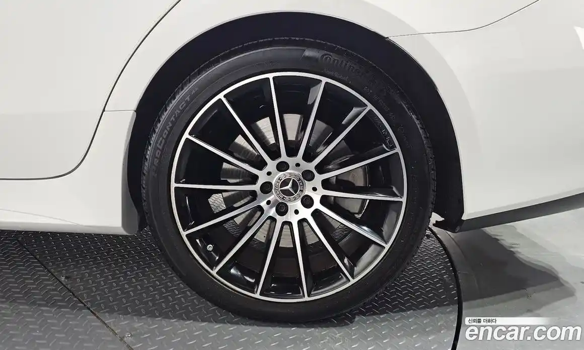 Mercedes-Benz CLS-Class 2021 3.0 Автомат в Москве № 194179, фото 5