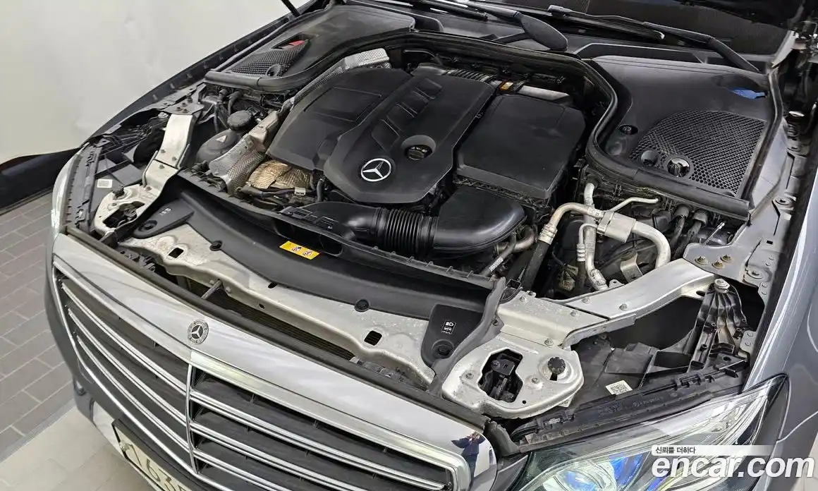 Mercedes-Benz E-Class 2019 1.9 Автомат в Москве № 194203, фото 17