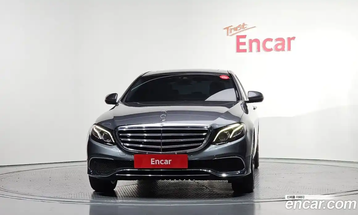 Mercedes-Benz E-Class 2019 1.9 Автомат в Москве № 194203, фото 19