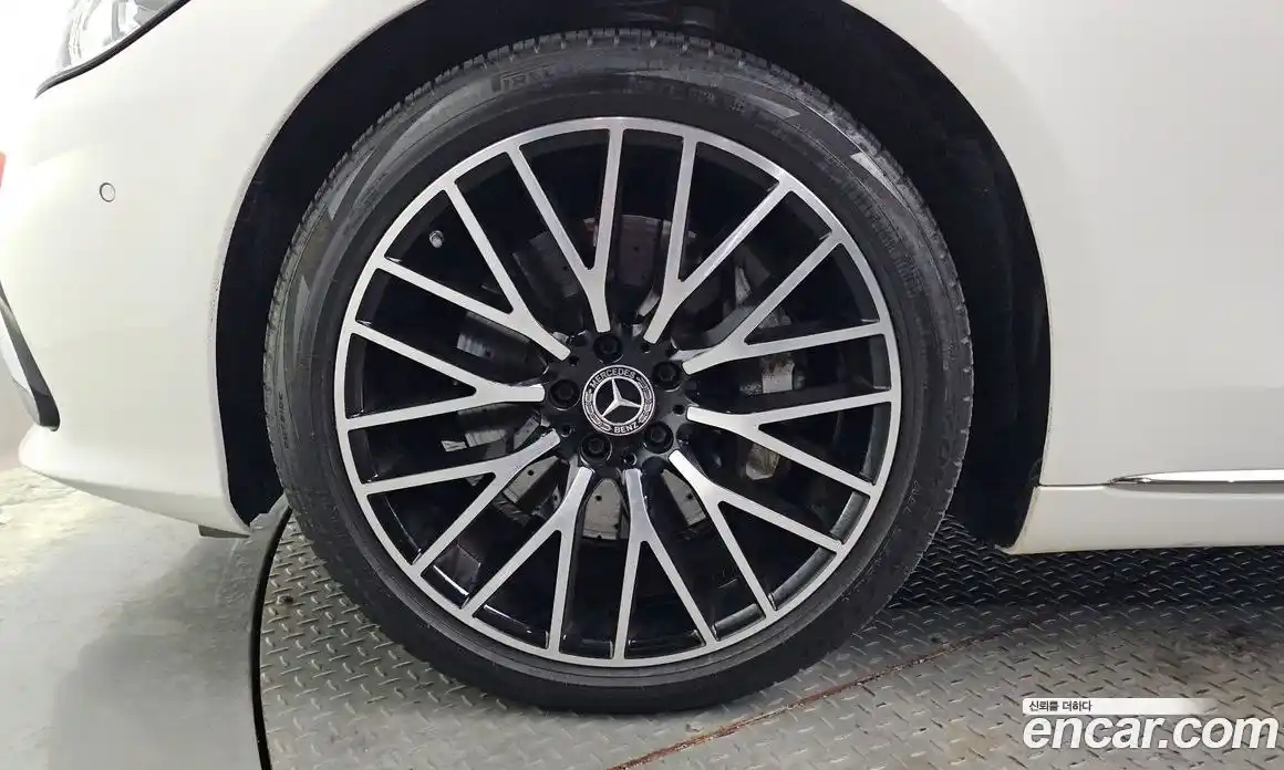 Mercedes-Benz S-Class 2022 4.0 Автомат в Москве № 194239, фото 12