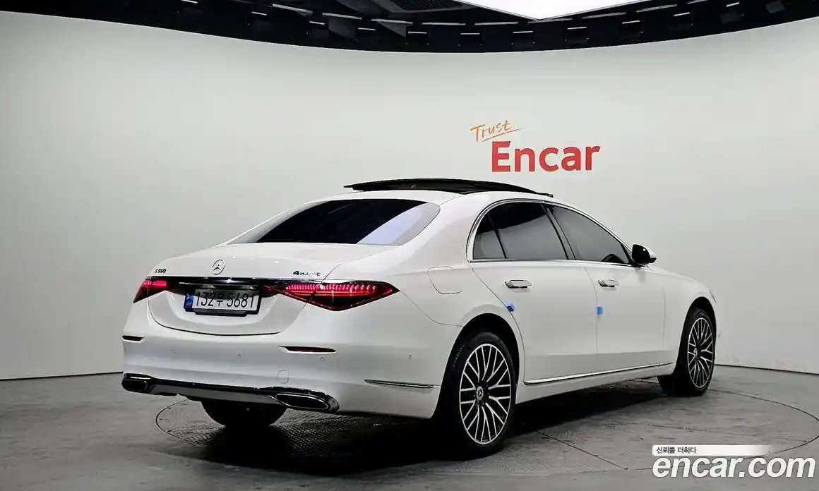 Mercedes-Benz S-Class 2022 4.0 Автомат в Москве № 194239, фото 17