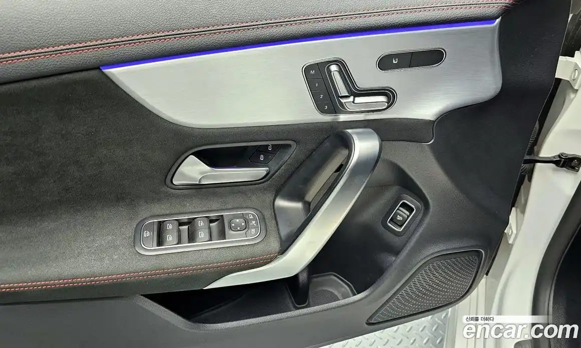 Mercedes-Benz CLA-Class 2022 2.0 Автомат в Москве № 194447, фото 17