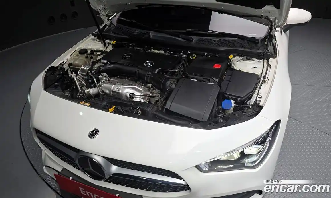 Mercedes-Benz CLA-Class 2022 2.0 Автомат в Москве № 194447, фото 6