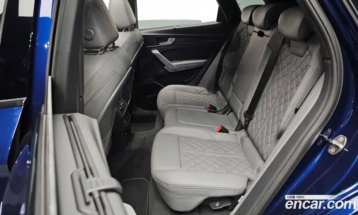 Audi SQ5 2020 3.0 Автомат в Москве № 195933, фото 4