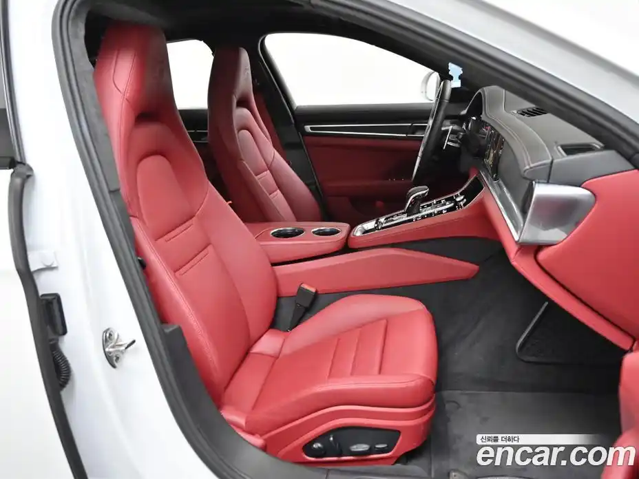 Porsche Panamera 2023 4.0 Автомат в Москве № 195999, фото 10