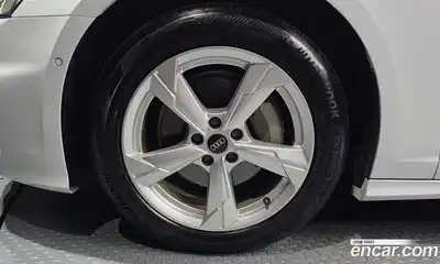 Audi A6 2021 2.0 Автомат в Москве № 196193, миниатюра 5