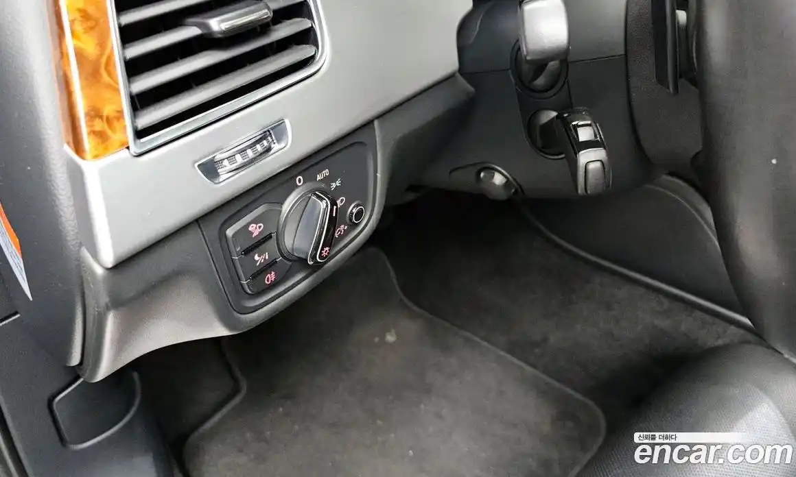 Audi A8 2011 6.3 Автомат в Москве № 196598, фото 17