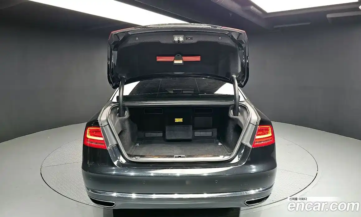 Audi A8 2011 6.3 Автомат в Москве № 196598, фото 20