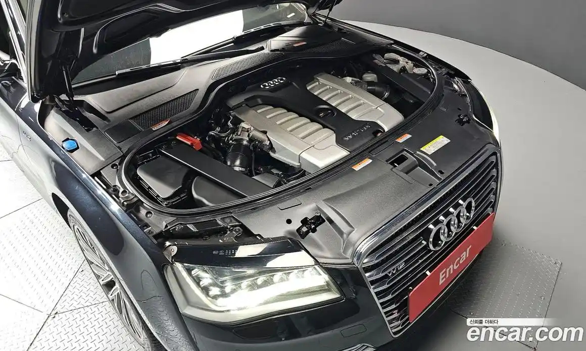 Audi A8 2011 6.3 Автомат в Москве № 196598, фото 6