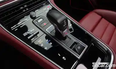 Porsche Panamera 2020 3.0 Автомат в Москве № 197619, миниатюра 2