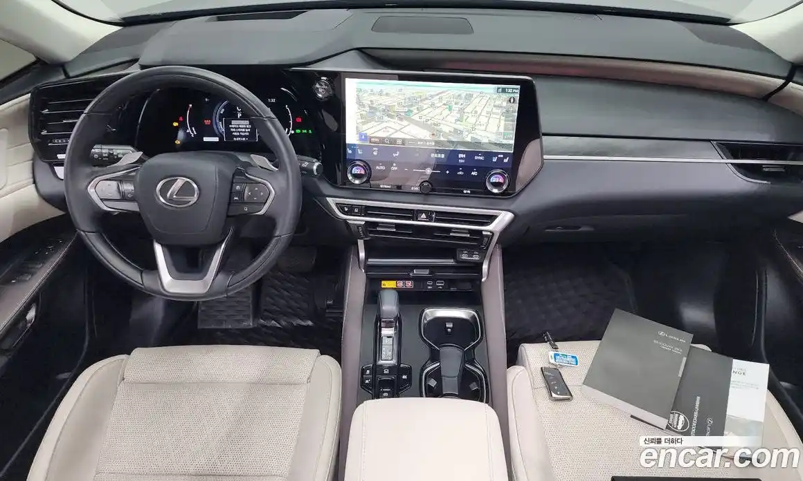 Lexus RX 2024 2.5 Автомат в Москве № 198758, фото 13