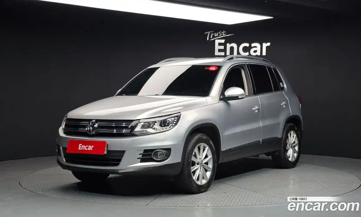 Volkswagen Tiguan 2015 2.0 Автомат в Москве № 199217, фото 16