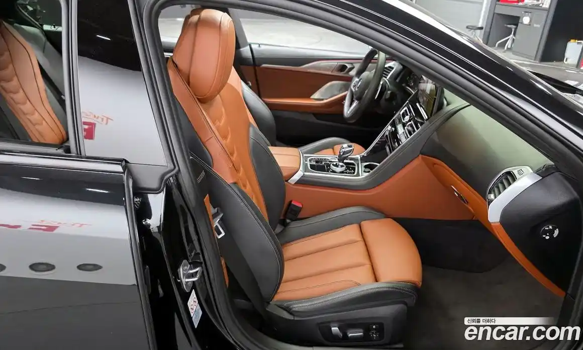 BMW 8-Series 2024 4.4 Автомат в Москве № 210245, фото 16