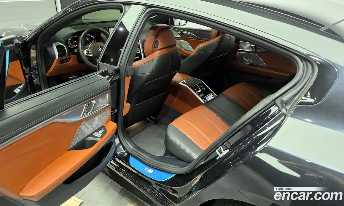 BMW 8-Series 2024 4.4 Автомат в Москве № 210245, фото 8