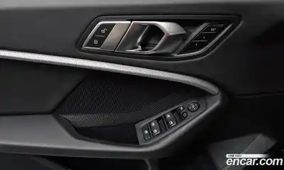 BMW 2-Series 2023 2.0 Автомат в Москве № 210386, миниатюра 2