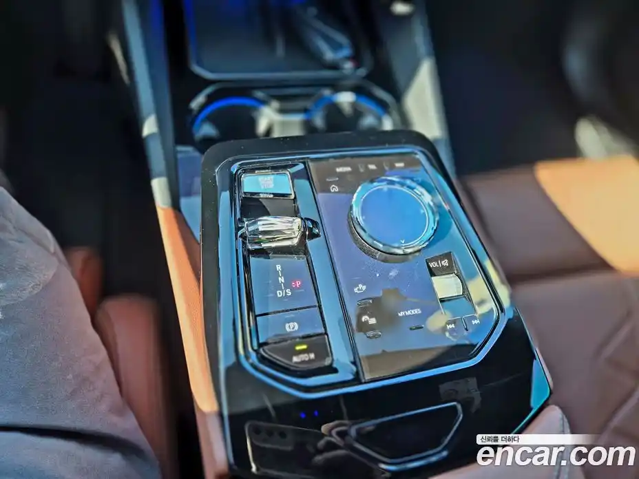 BMW 5-Series 2024 2.0 Автомат в Москве № 210746, фото 15