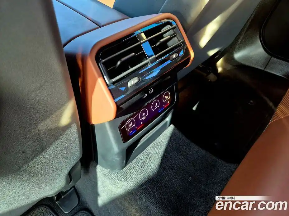 BMW 5-Series 2024 2.0 Автомат в Москве № 210746, фото 17